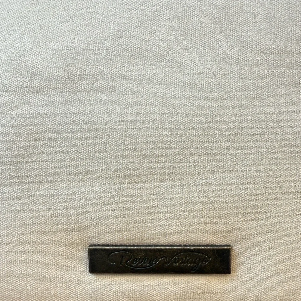 Revive Vintage Lace Cosmetic Bag - Picture 4 of 10